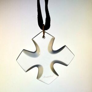 Baccarat Clear Crystal Cross Shaped Necklace‎ with Gold